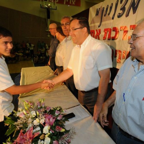 טקס מצטייני ראש העיר - חטיבות הביניים וחטיבה עליונה - תשע