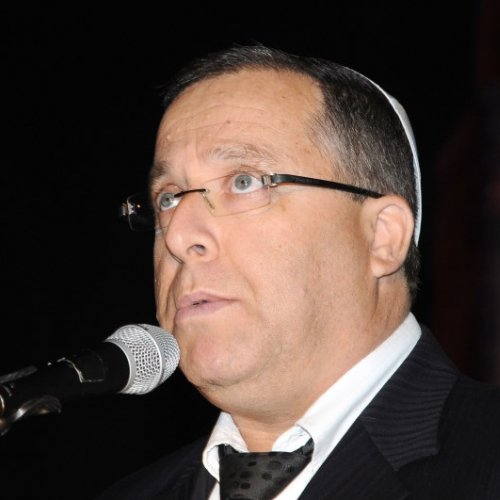 טקס יום הזיכרון לשואה ולגבורה תשע