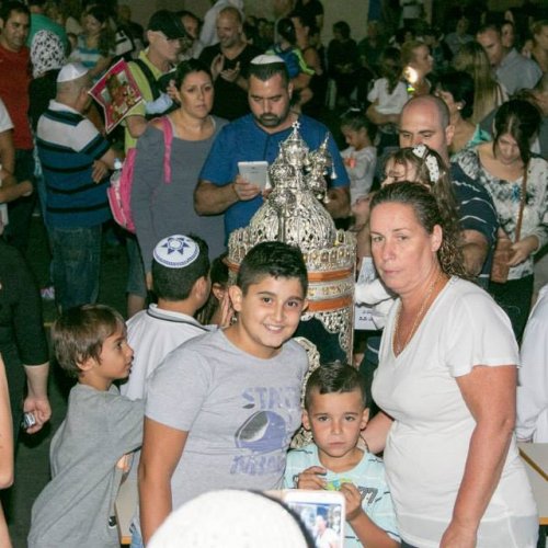 הקפות שניות - שמחת תורה תשע