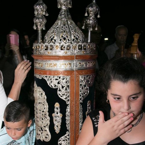 הקפות שניות - שמחת תורה תשע
