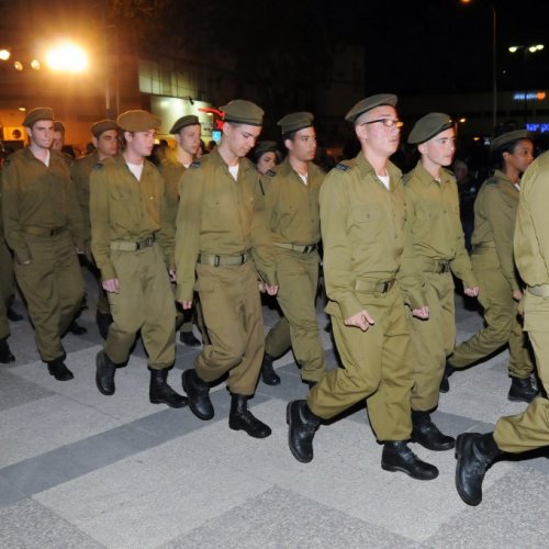 טקס יום הזיכרון לחללי מערכות ישראל תשע