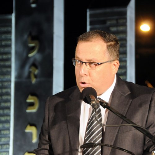 טקס יום הזיכרון לחללי מערכות ישראל תשע