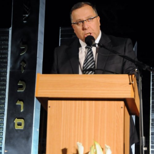 טקס יום הזיכרון לחללי מערכות ישראל תשע