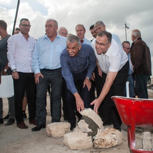 טקס הנחת אבן פינה לשכונת 