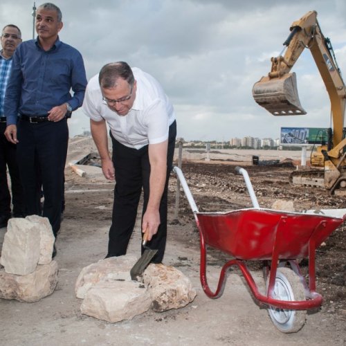טקס הנחת אבן פינה לשכונת 