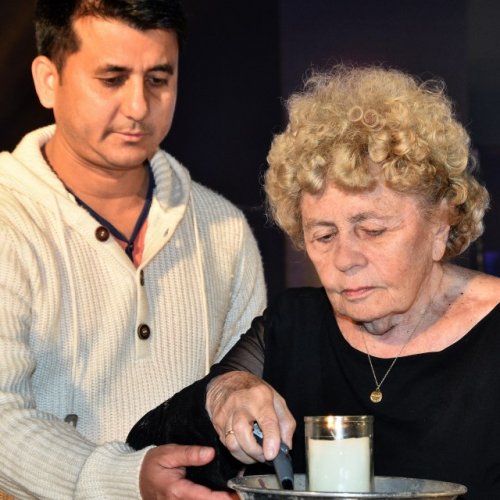 טקס יום הזיכרון לשואה ולגבורה תשע