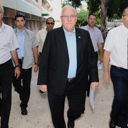 חנוכת אולם הדרמה אפק במעמד יו