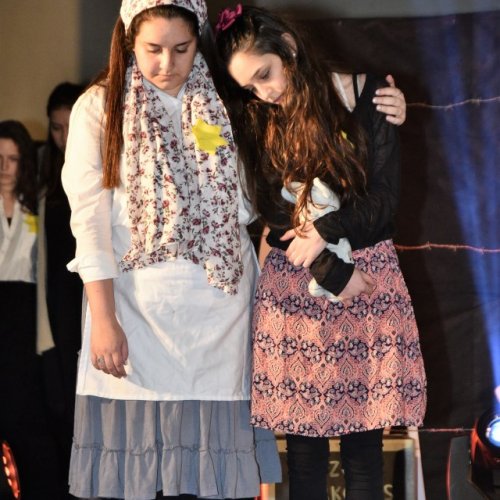 טקס יום הזיכרון לשואה ולגבורה תשע