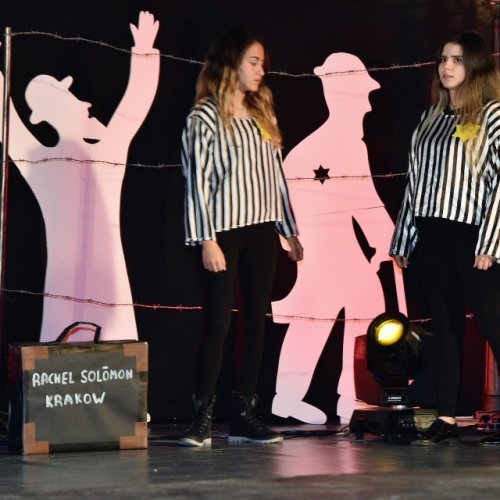 טקס יום הזיכרון לשואה ולגבורה תשע