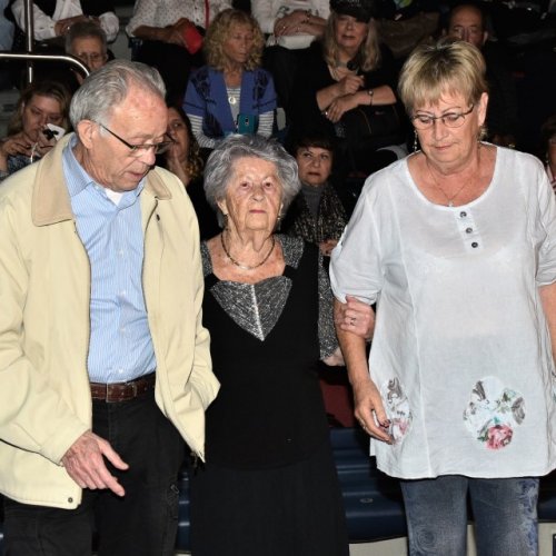 טקס יום הזיכרון לשואה ולגבורה תשע